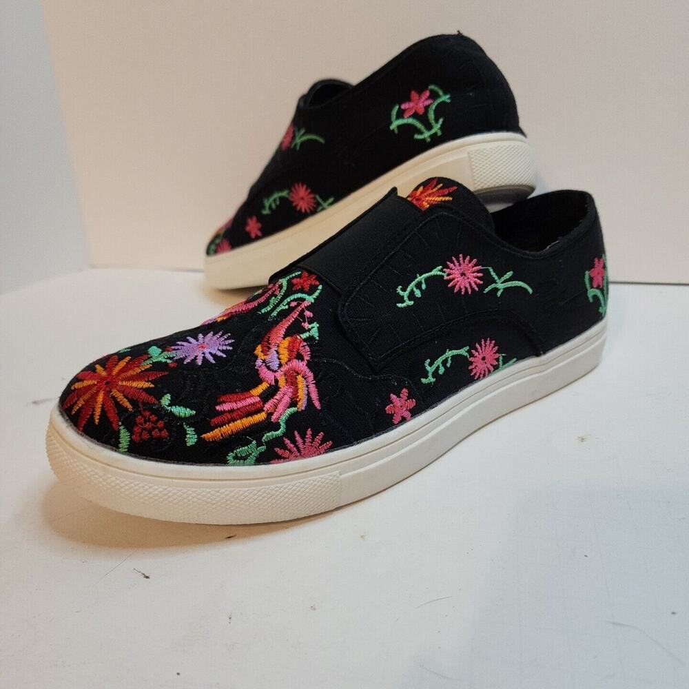 Wanted slip on multi color floral womens  size10 sneakers black embroidery